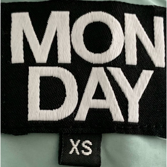 CHEAP MONDAY “Sofie” Women’s Sleeveless Full Zip Slicker Vest Jacket Size: XS - Picture 5 of 7